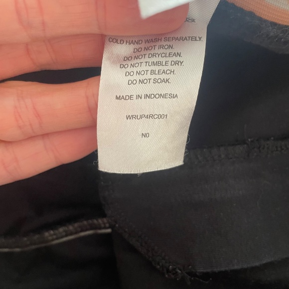 WRUP Fashion - Mid Rise - 7/8 Length - Black - Picture 3 of 3